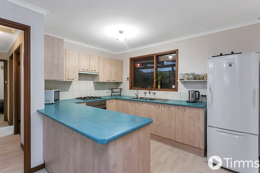31 Amsterdam Road, Hackham West - Thumbnail 6