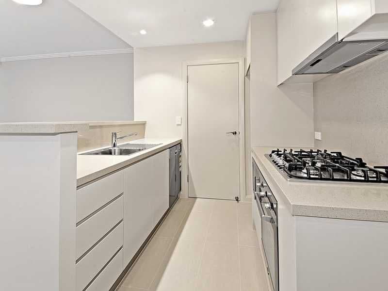 33 Regent Street, Yarraville - Thumbnail 2
