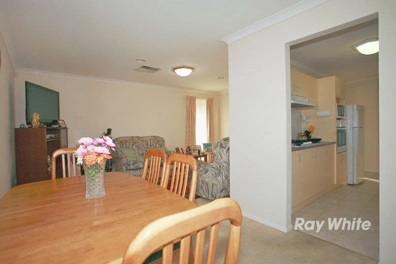 8 Roebourne Mews, CRANBOURNE EAST VIC 3977, Cranbourne East - Thumbnail 6