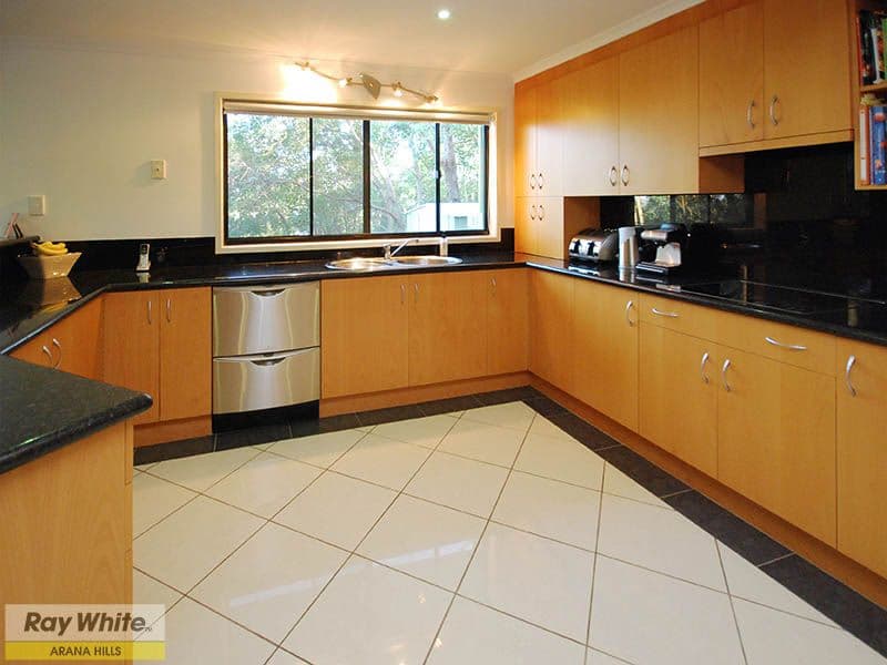 111  Plucks Road, ARANA HILLS QLD 4054, Arana Hills - Thumbnail 8