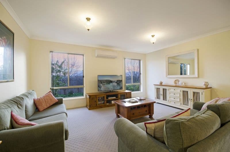 3 Melissa Way, BANNOCKBURN VIC 3331, Bannockburn - Thumbnail 2