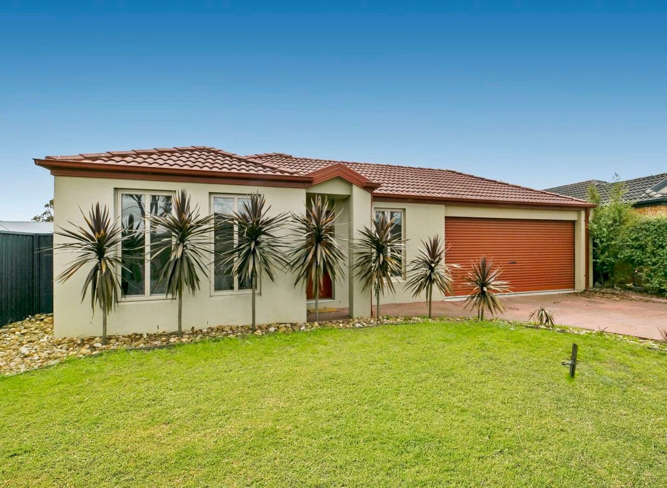 10 Mallee Circuit, Pakenham VIC 3810, Pakenham - Image 1