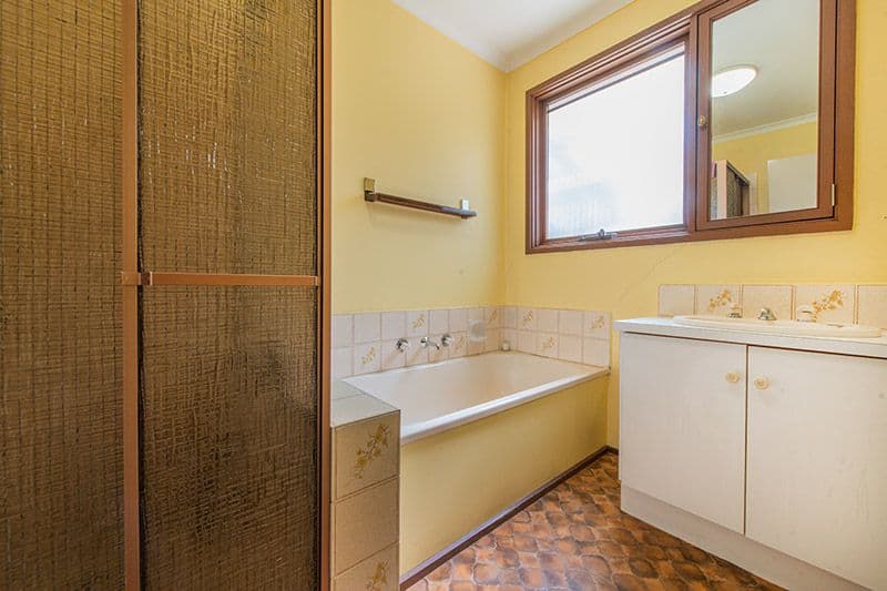 38 Agora Boulevard, Ferntree Gully VIC 3156, Ferntree Gully - Thumbnail 2