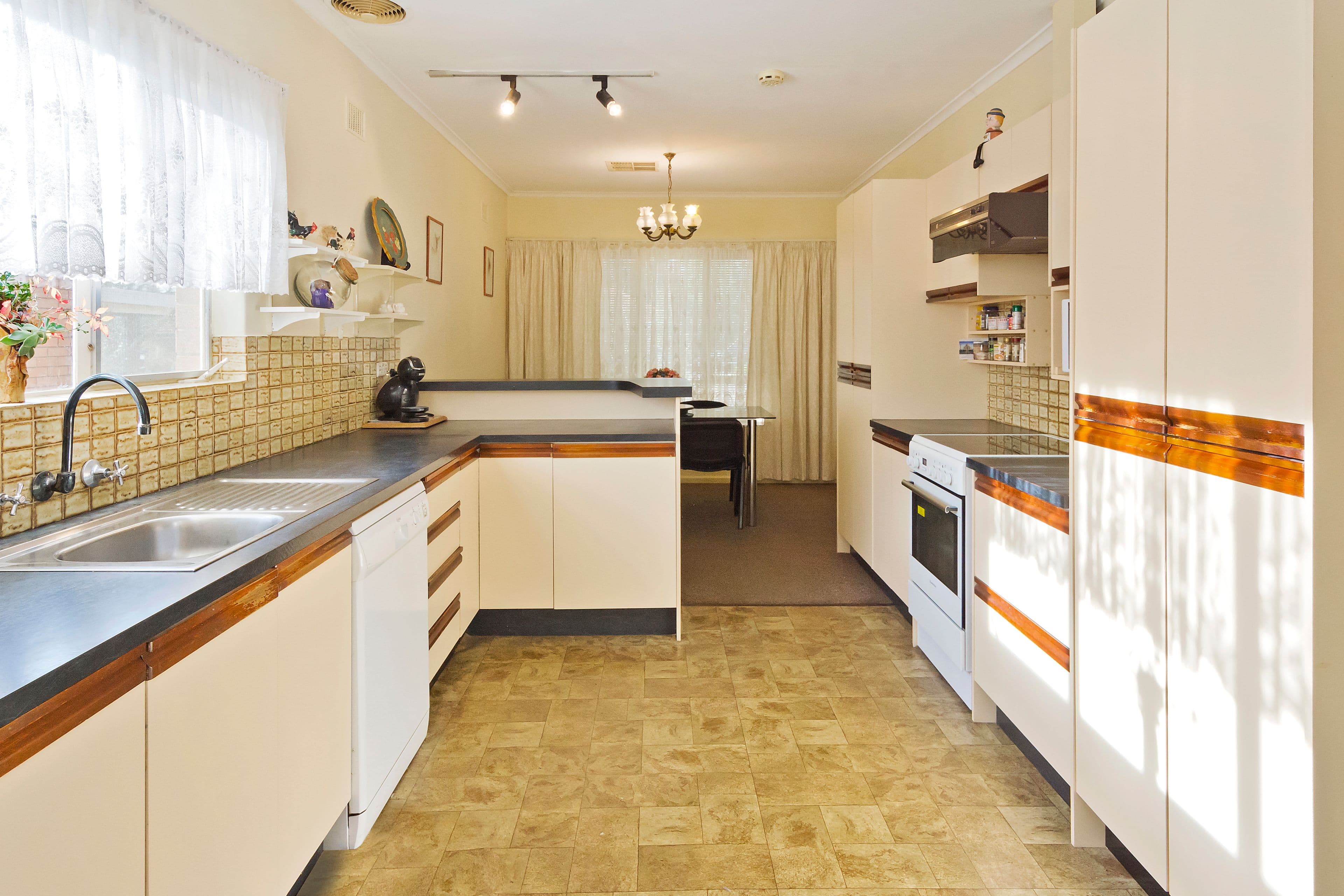 23 Welby Avenue, Salisbury East SA 5109, Salisbury East - Thumbnail 4