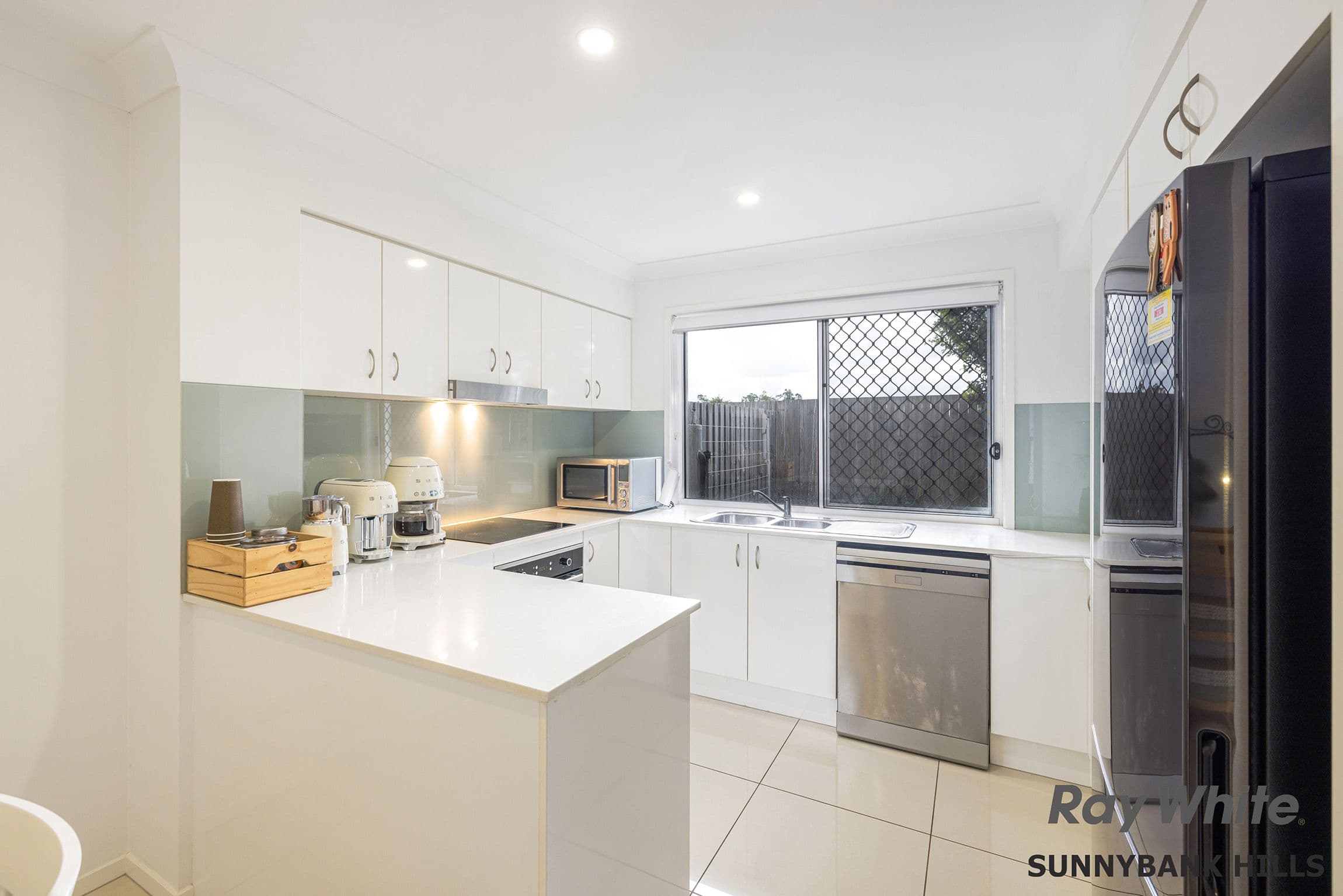 22 Highgrove Street, Calamvale QLD 4116, Calamvale - Thumbnail 2