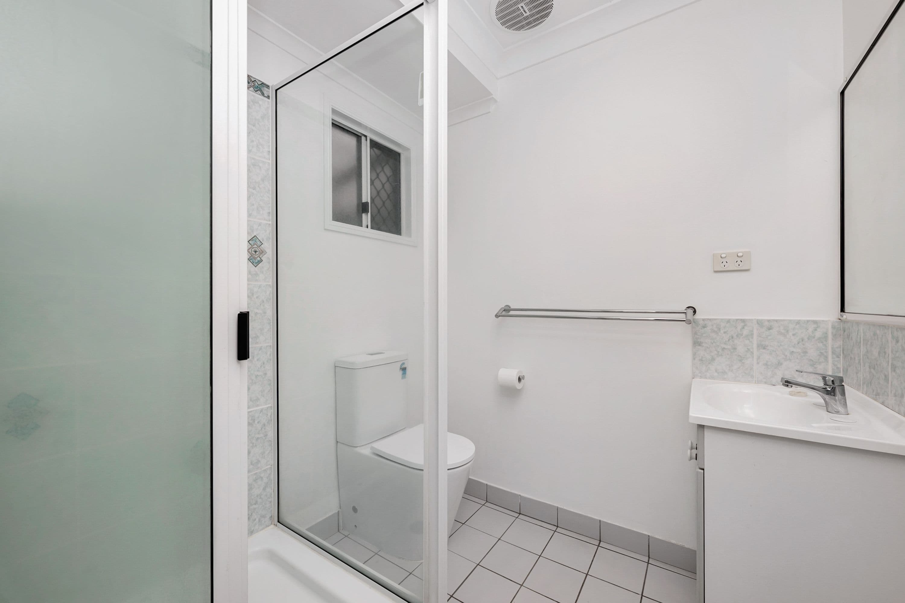 54 Eureka Crescent, Kirwan QLD 4817, Kirwan - Thumbnail 6