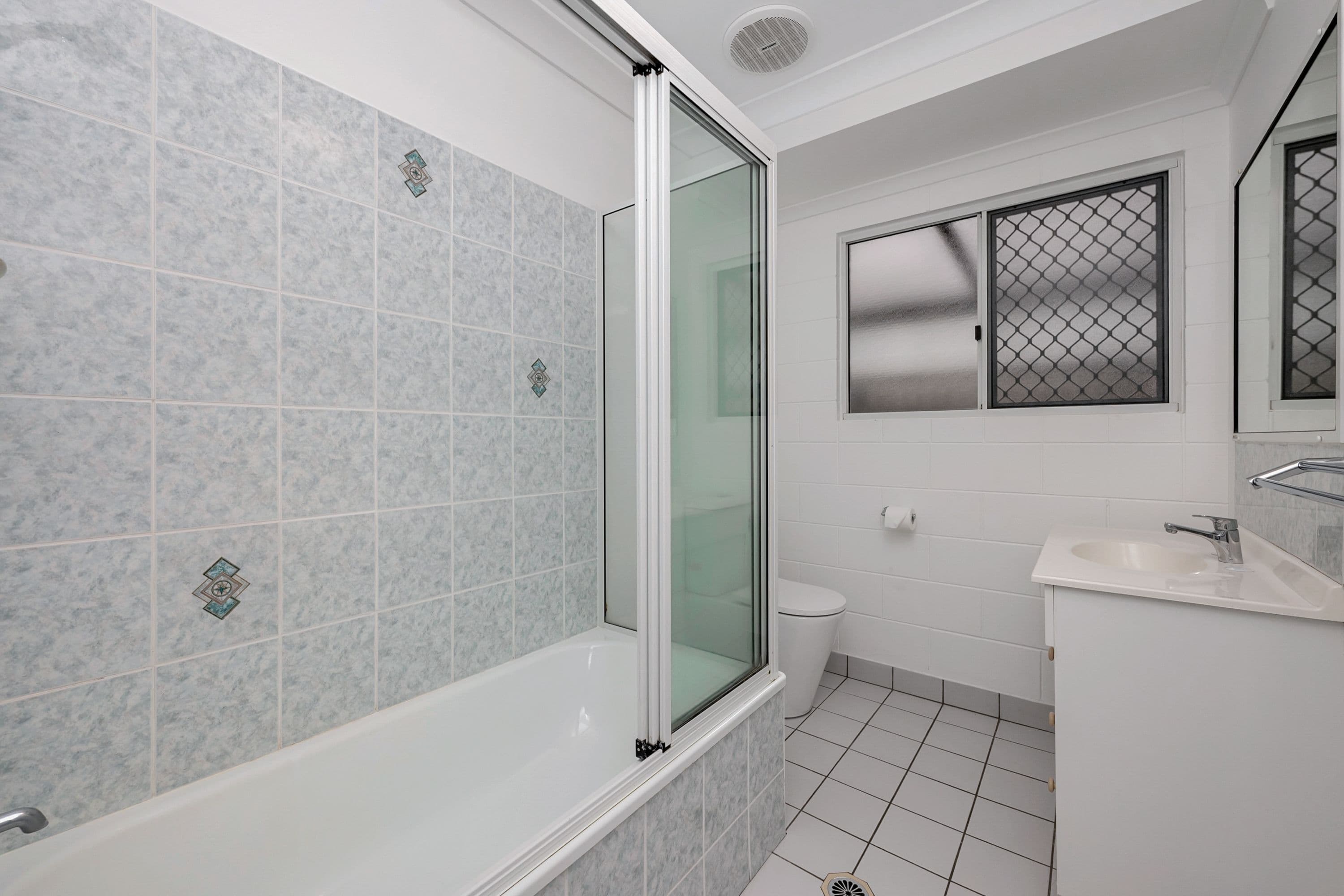 54 Eureka Crescent, Kirwan QLD 4817, Kirwan - Thumbnail 8