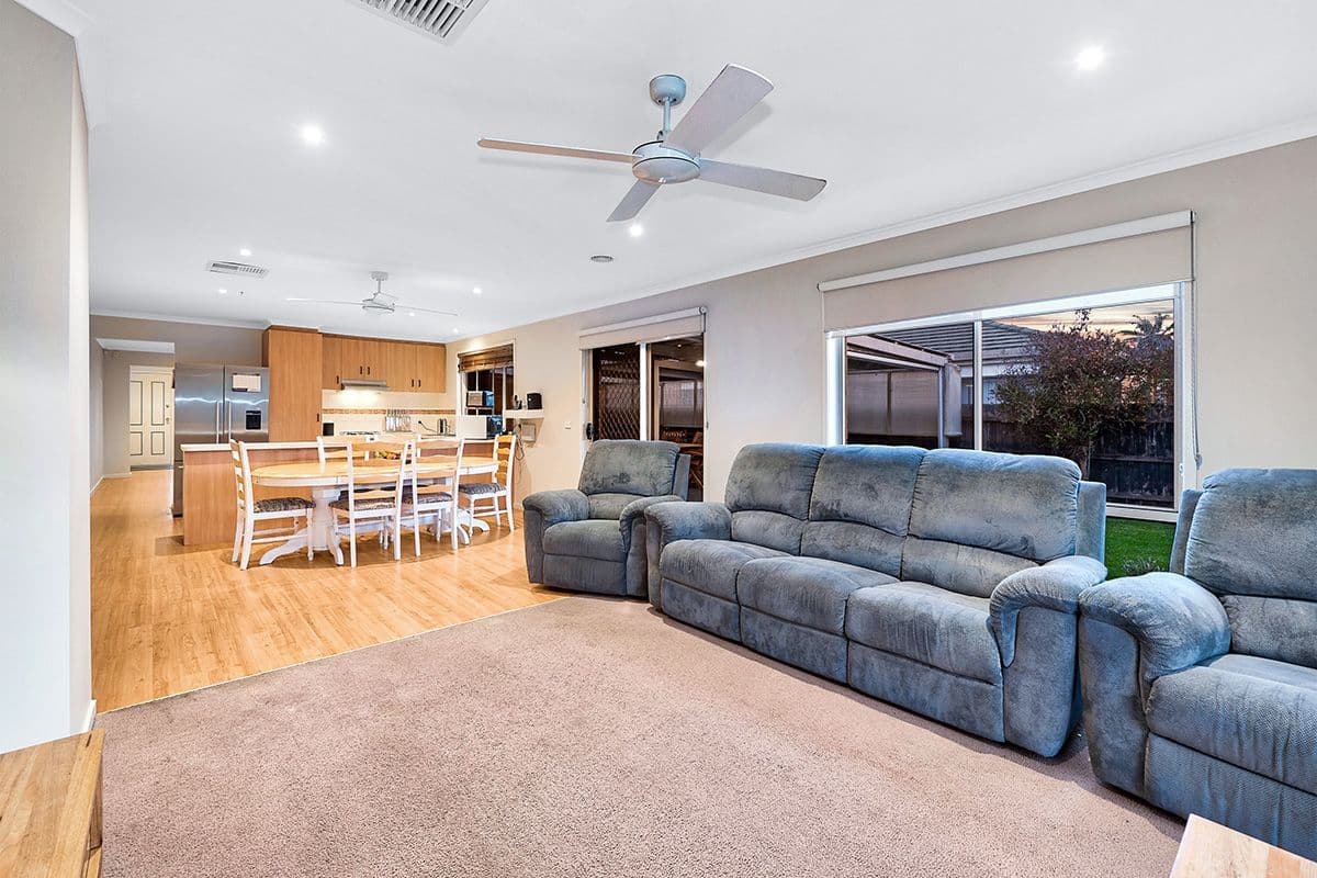 3 Seacombe Place, Cranbourne VIC 3977, Cranbourne - Thumbnail 5