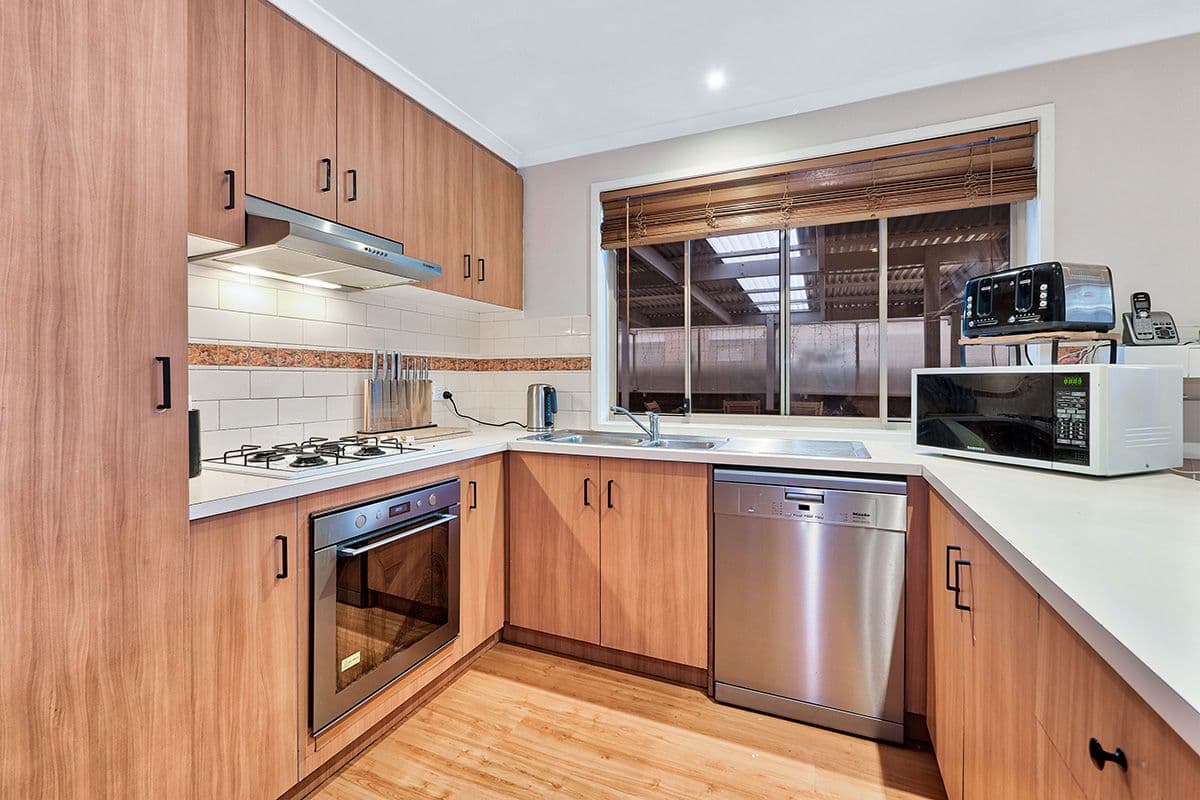 3 Seacombe Place, Cranbourne VIC 3977, Cranbourne - Thumbnail 6