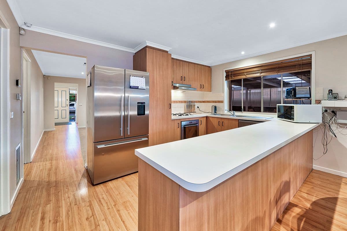 3 Seacombe Place, Cranbourne VIC 3977, Cranbourne - Thumbnail 8