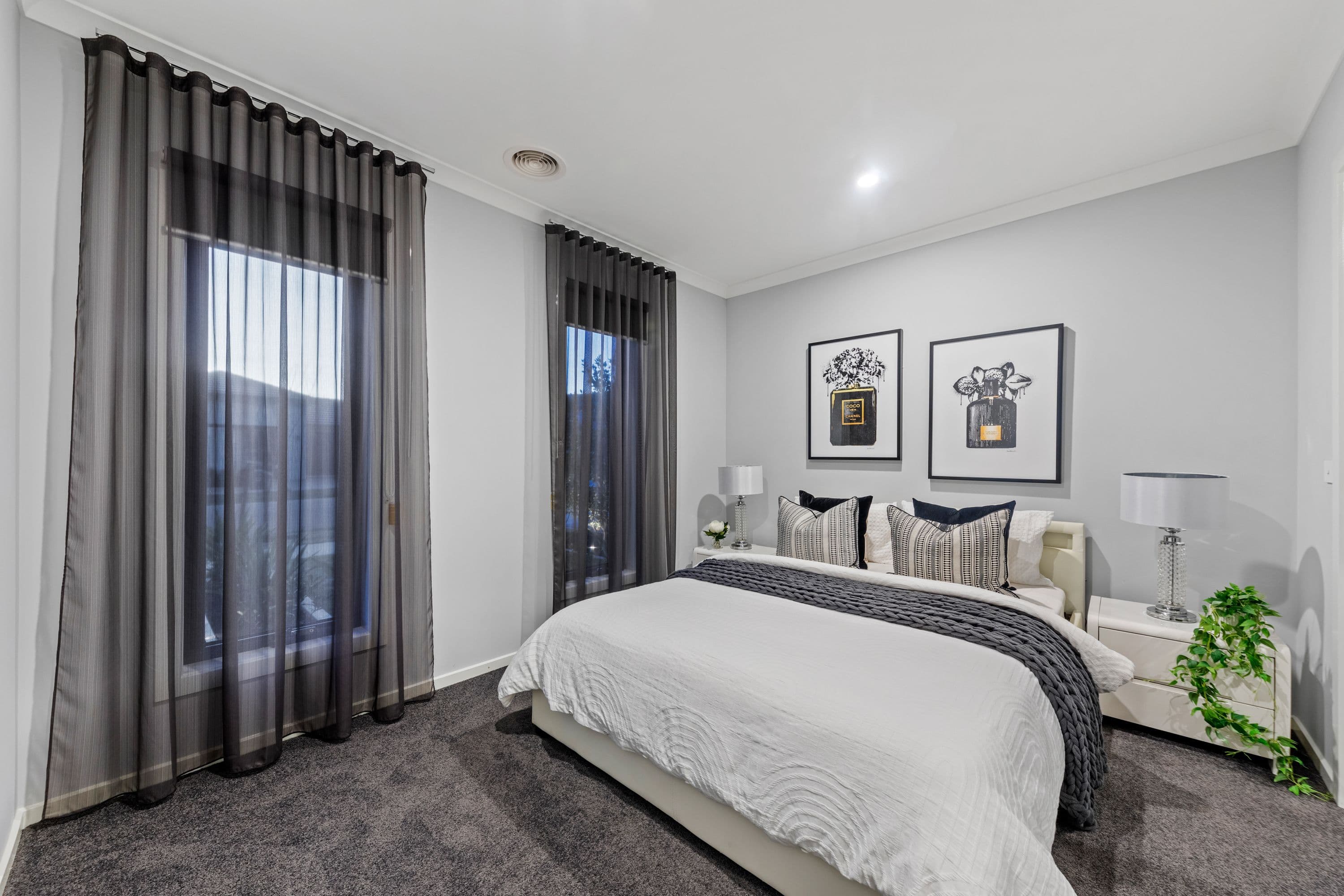 19 Dolomite Boulevard, Clyde North VIC 3978, Clyde North - Thumbnail 6