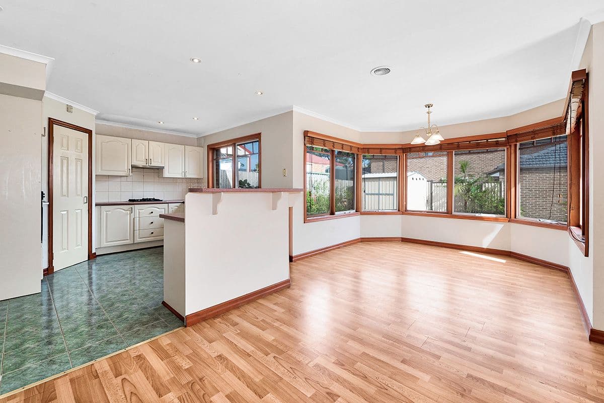 5 Sugarloaf Avenue, Lynbrook VIC 3975, Lynbrook - Thumbnail 5