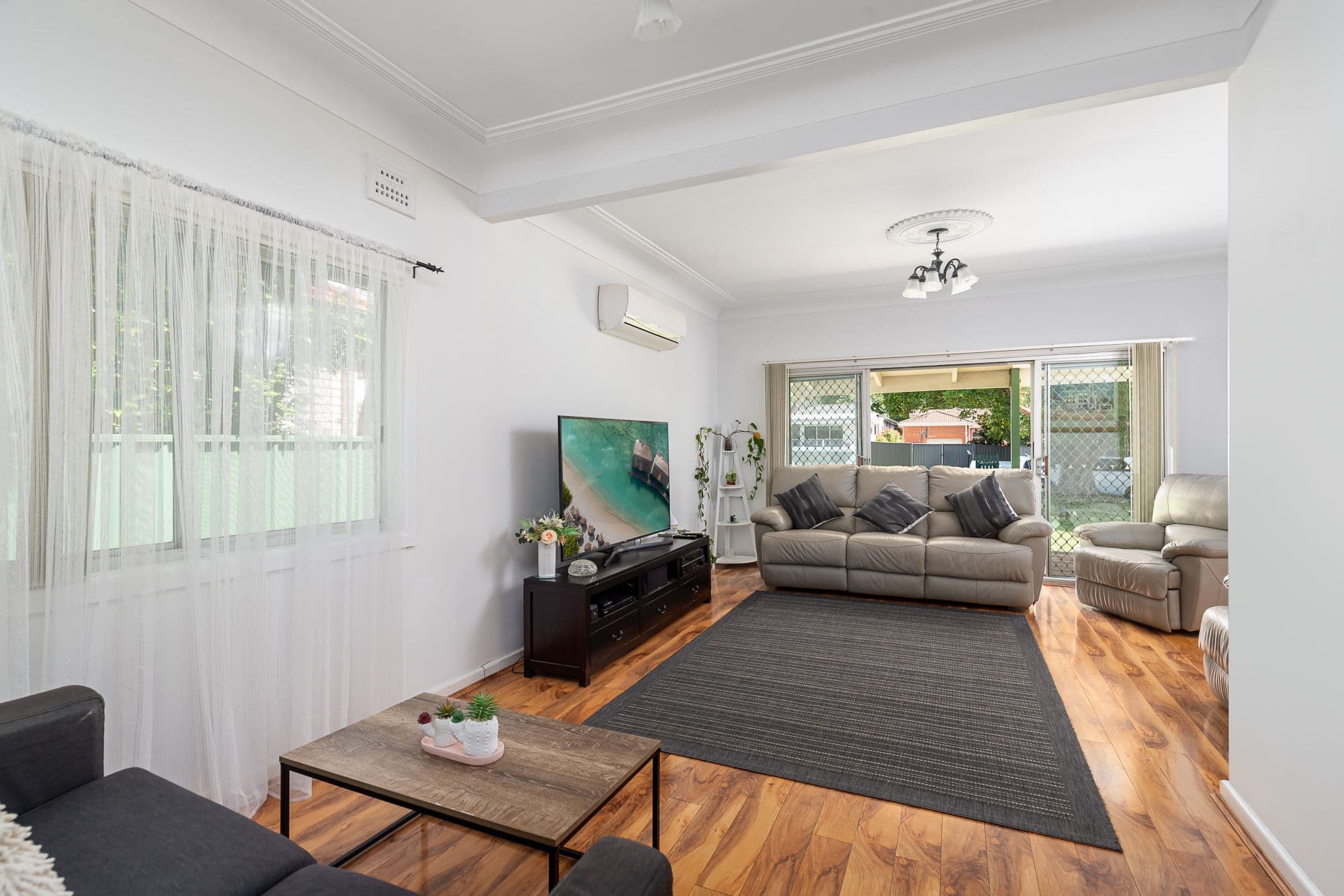 32 Glassop Street, Caringbah NSW 2229, Caringbah - Thumbnail 2