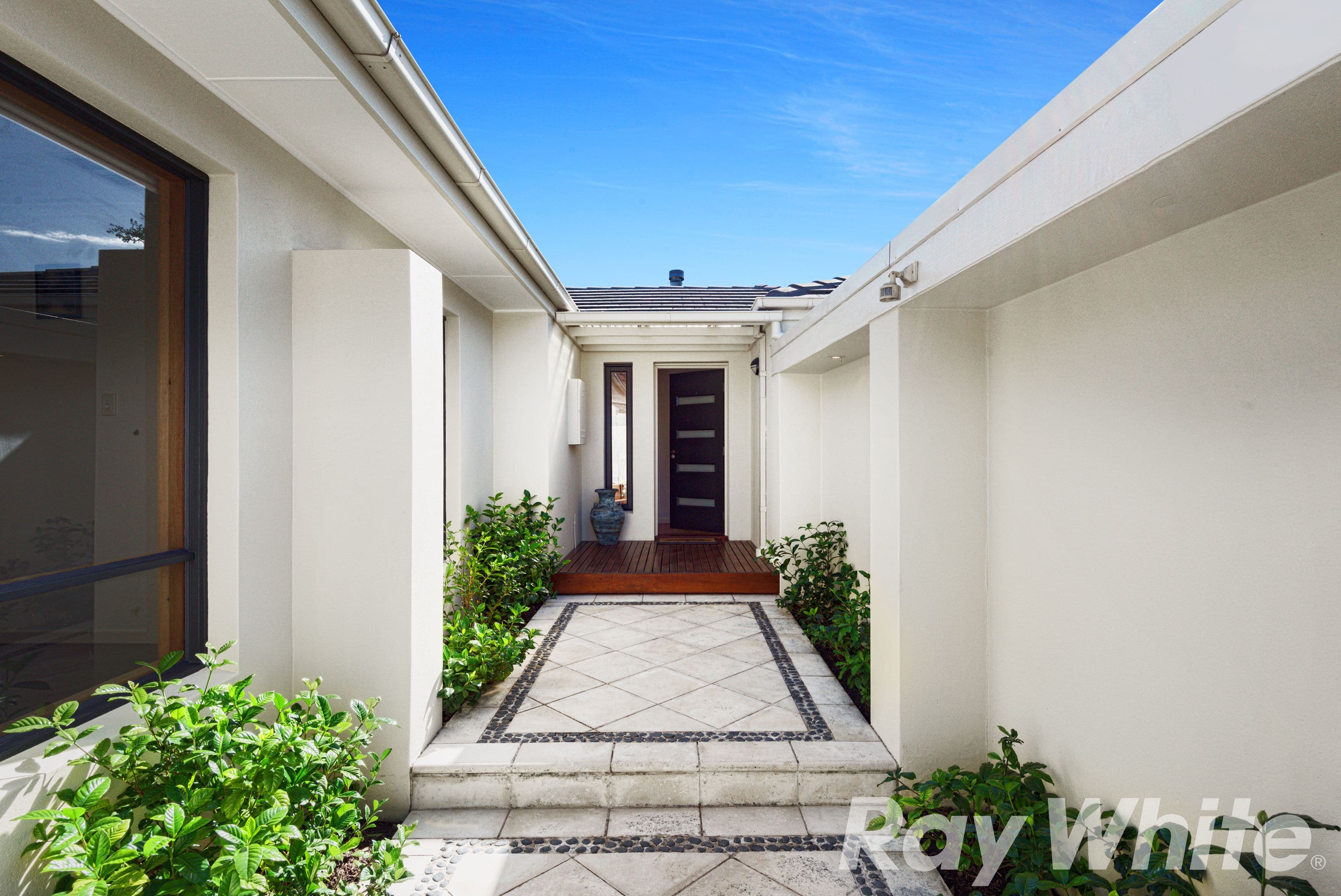 9 Donald Street, Highett VIC 3190, Highett - Image 1