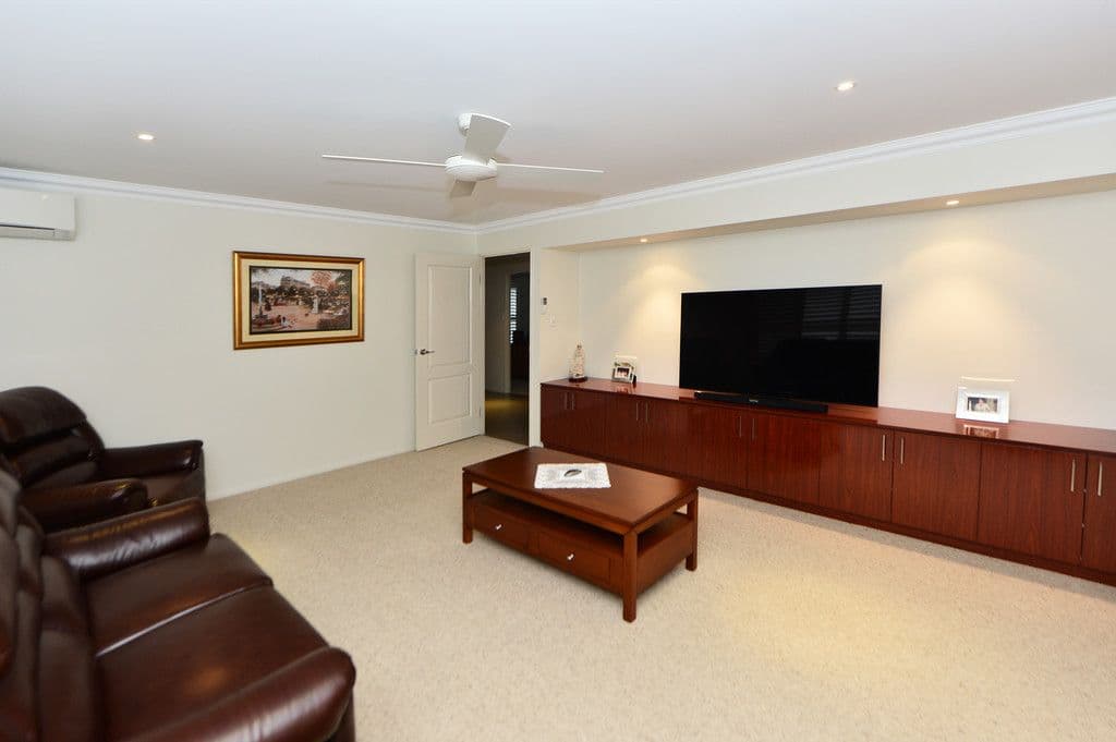 12 Beardsworth Court, Middle Ridge QLD 4350, Middle Ridge - Thumbnail 2