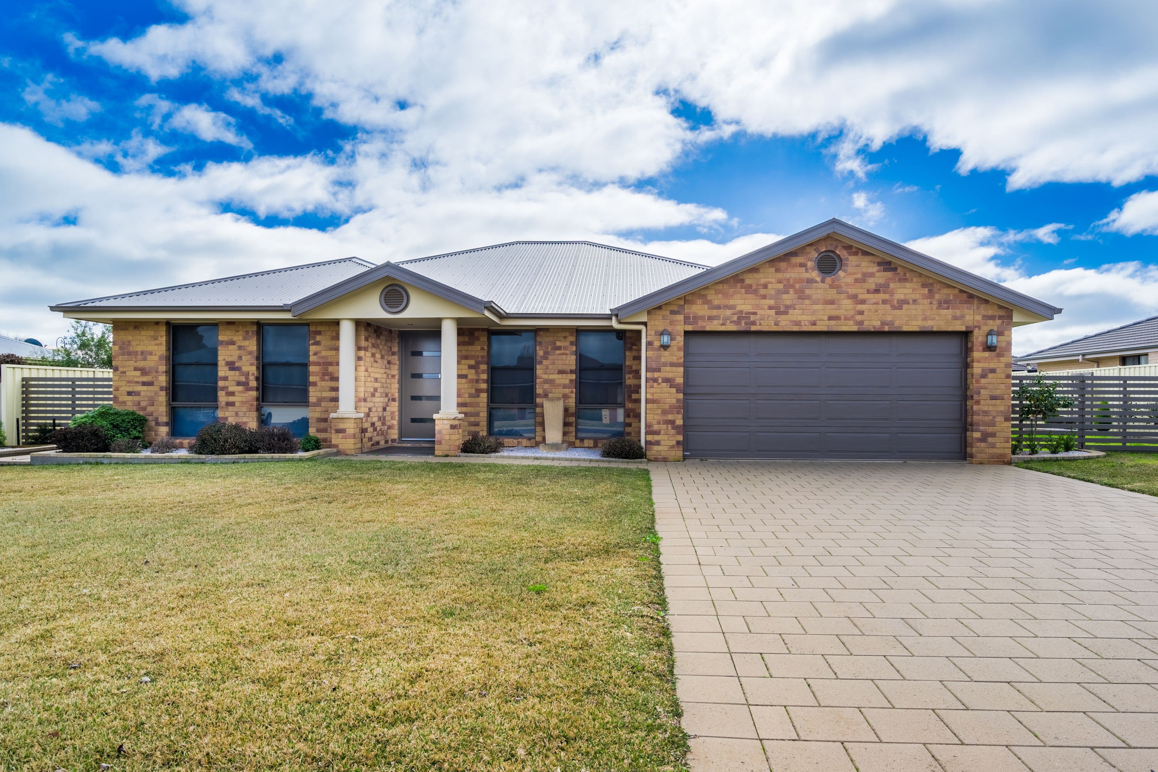 17 Sunvale Avenue, Dubbo - Image 1