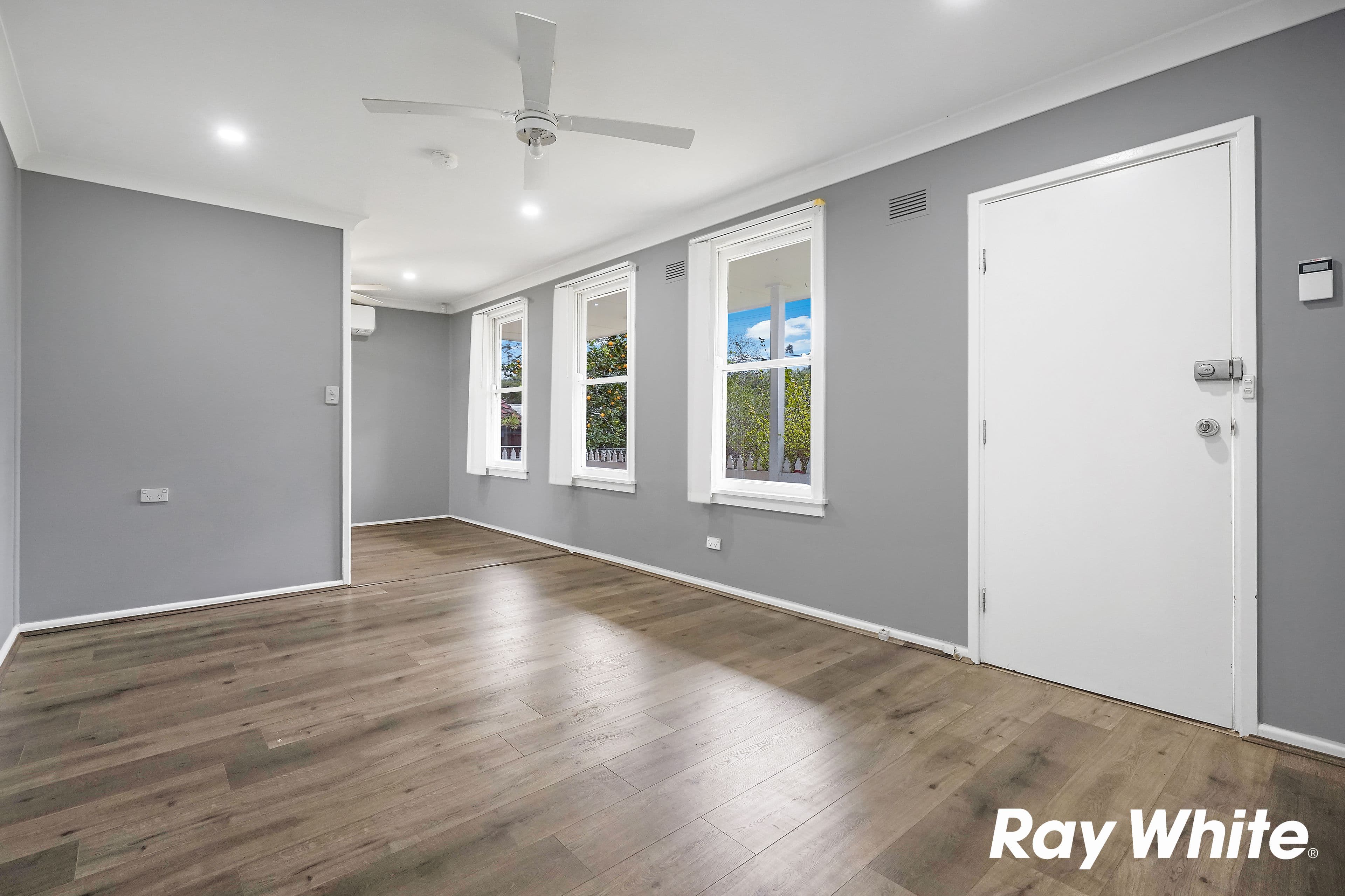 39 Waitaki Street, Lethbridge Park NSW 2770, Lethbridge Park - Thumbnail 2