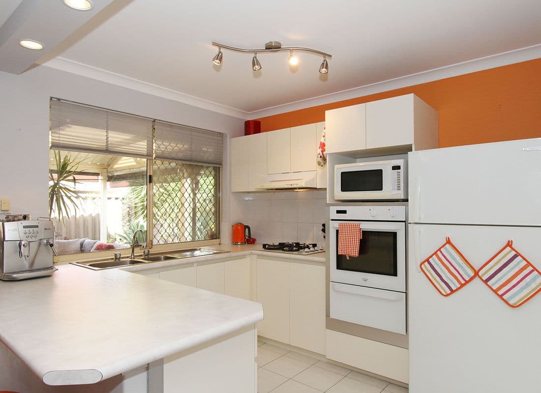 2 Rennington Street, DIANELLA WA 6059, Dianella - Thumbnail 3