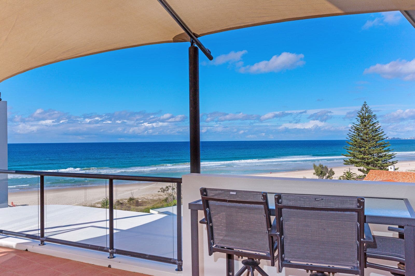 3 Twenty Seventh Avenue, Palm Beach QLD 4221, Palm Beach - Thumbnail 2