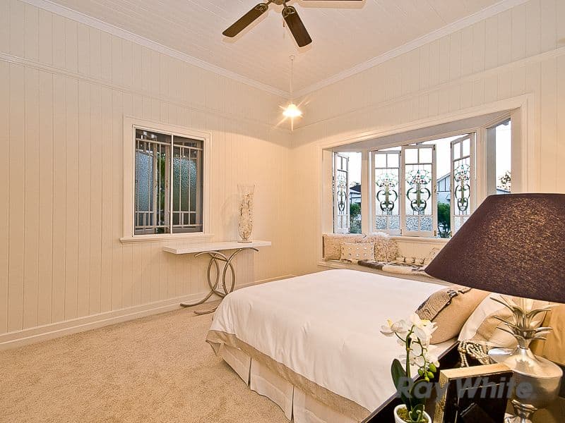 12 Reid Street, WINDSOR QLD 4030, Windsor - Thumbnail 8