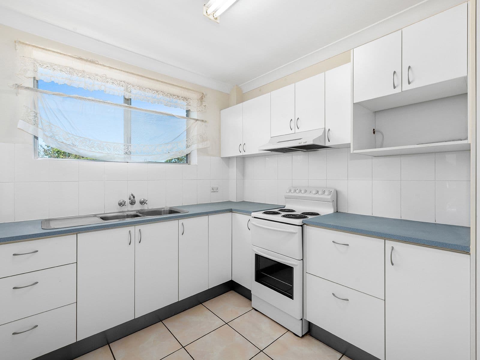 57 Hood Street, Sherwood QLD 4075, Sherwood - Thumbnail 3