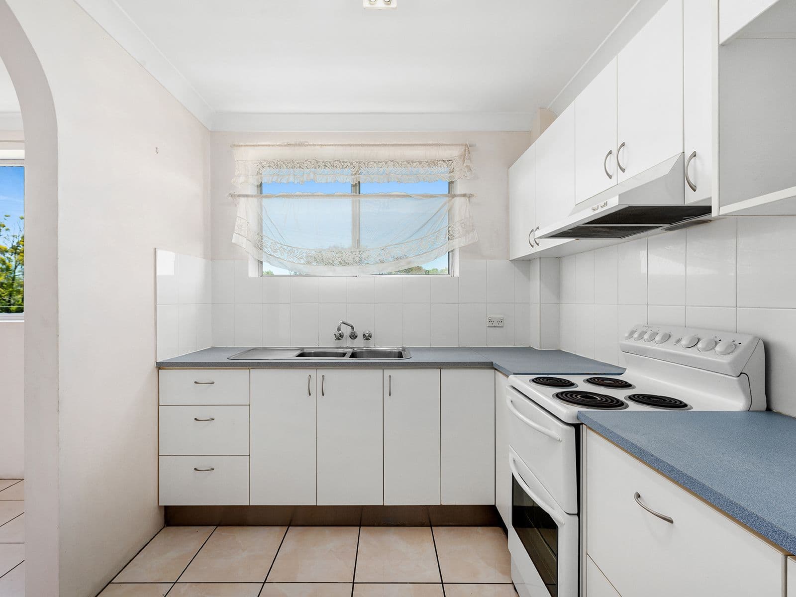 57 Hood Street, Sherwood QLD 4075, Sherwood - Thumbnail 4