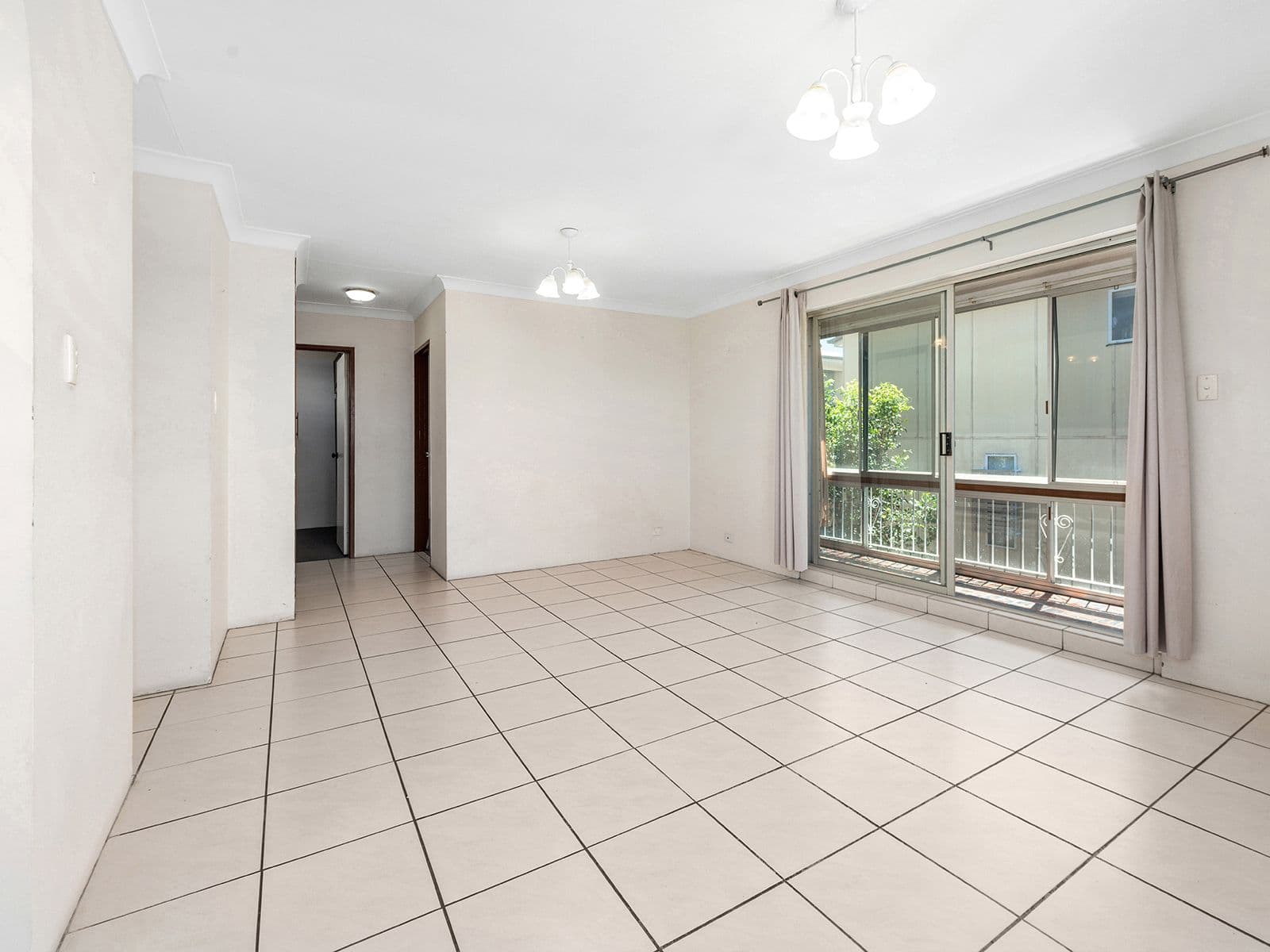 57 Hood Street, Sherwood QLD 4075, Sherwood - Thumbnail 6