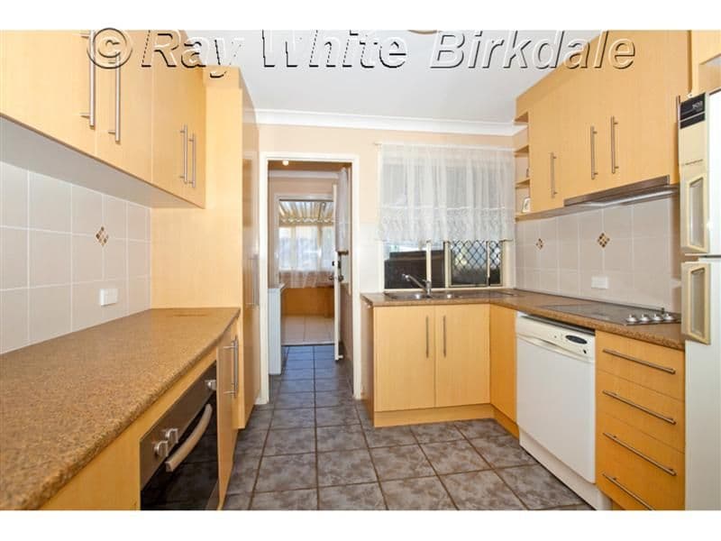 28 Larbonya Crescent, CAPALABA QLD 4157, Capalaba - Thumbnail 3