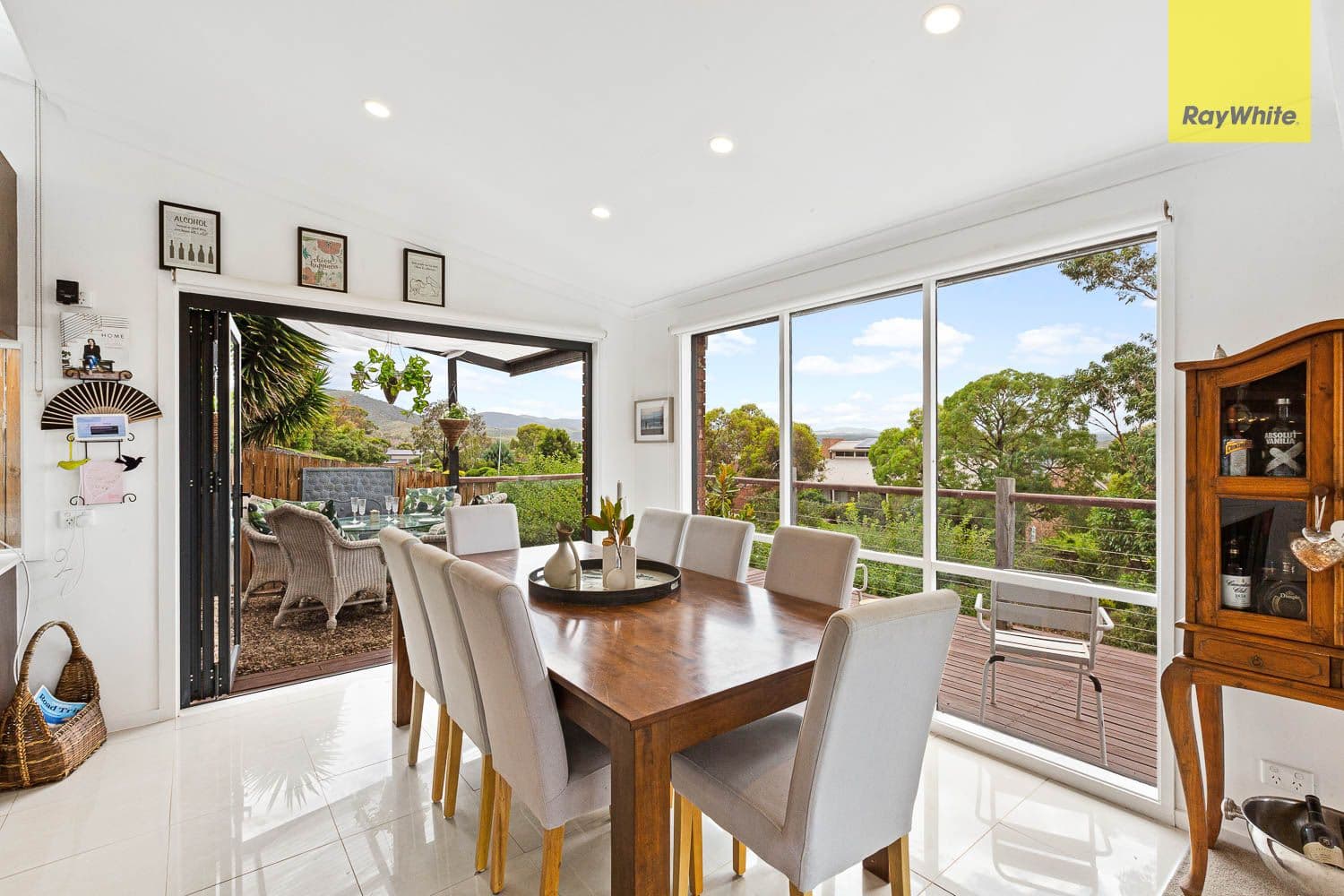 1 Gleneagles Court, Darley VIC 3340, Darley - Thumbnail 7