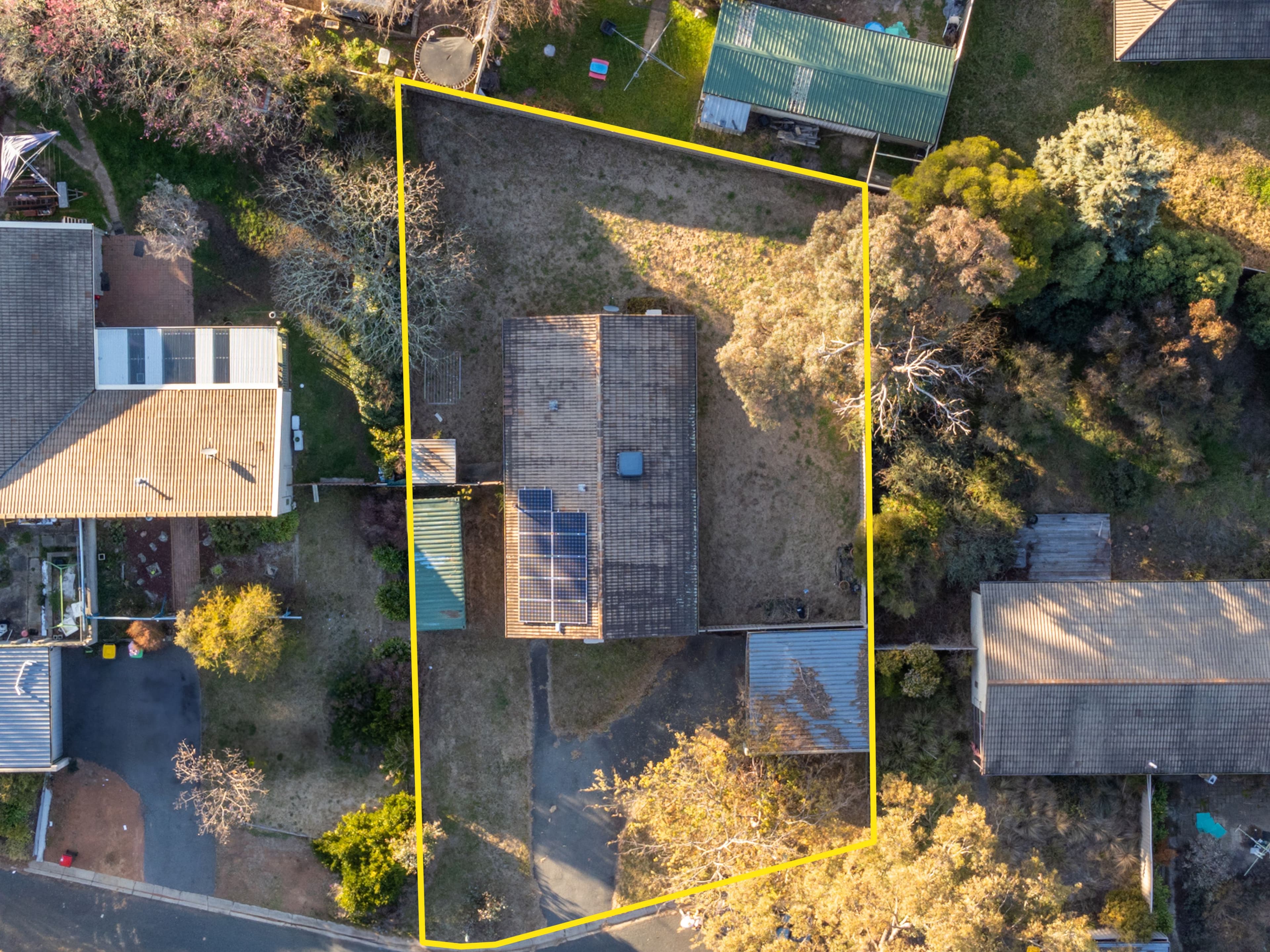7 Crowley Court, Charnwood ACT 2615, Charnwood - Thumbnail 3