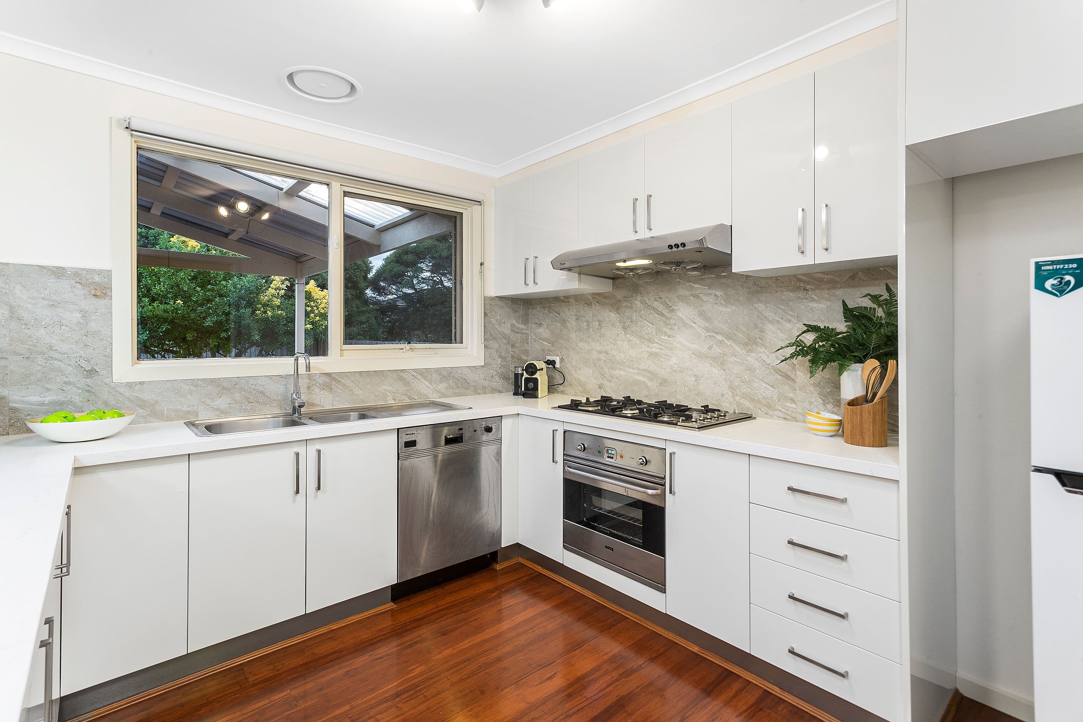4 Mowbray Drive, Wantirna South VIC 3152, Wantirna South - Thumbnail 3
