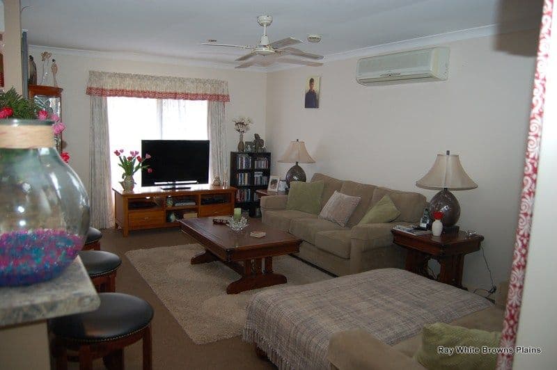 43 Murrumbidgee Street, HILLCREST QLD 4118, Hillcrest - Thumbnail 2