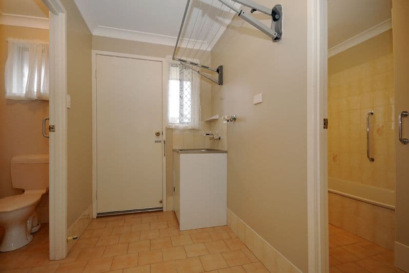18 McIntyre Street, Centenary Heights QLD 4350, Centenary Heights - Thumbnail 8