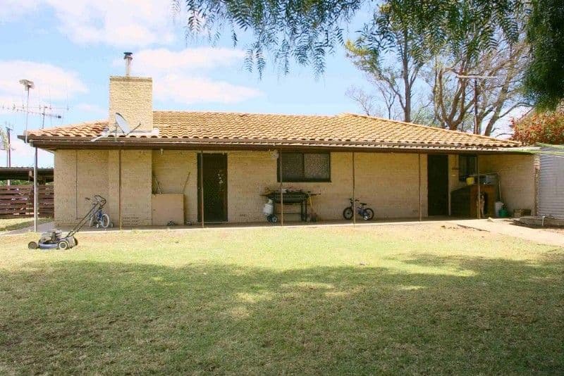 29 Tarcoola Street, RENMARK SA 5341, Renmark - Thumbnail 8