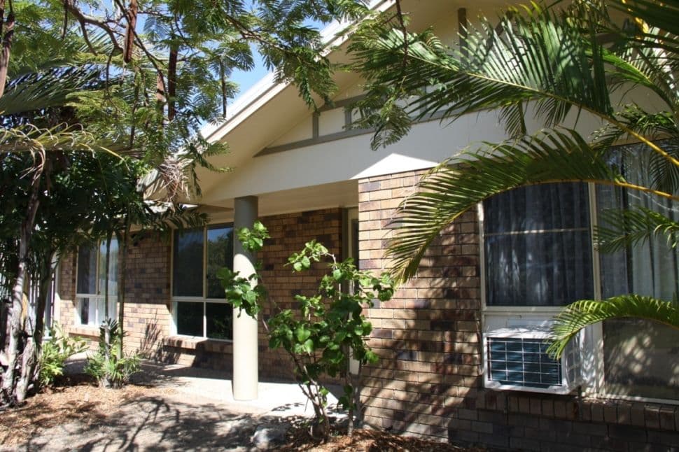 13 Davina Street, Boyne Island QLD 4680, Boyne Island - Thumbnail 2