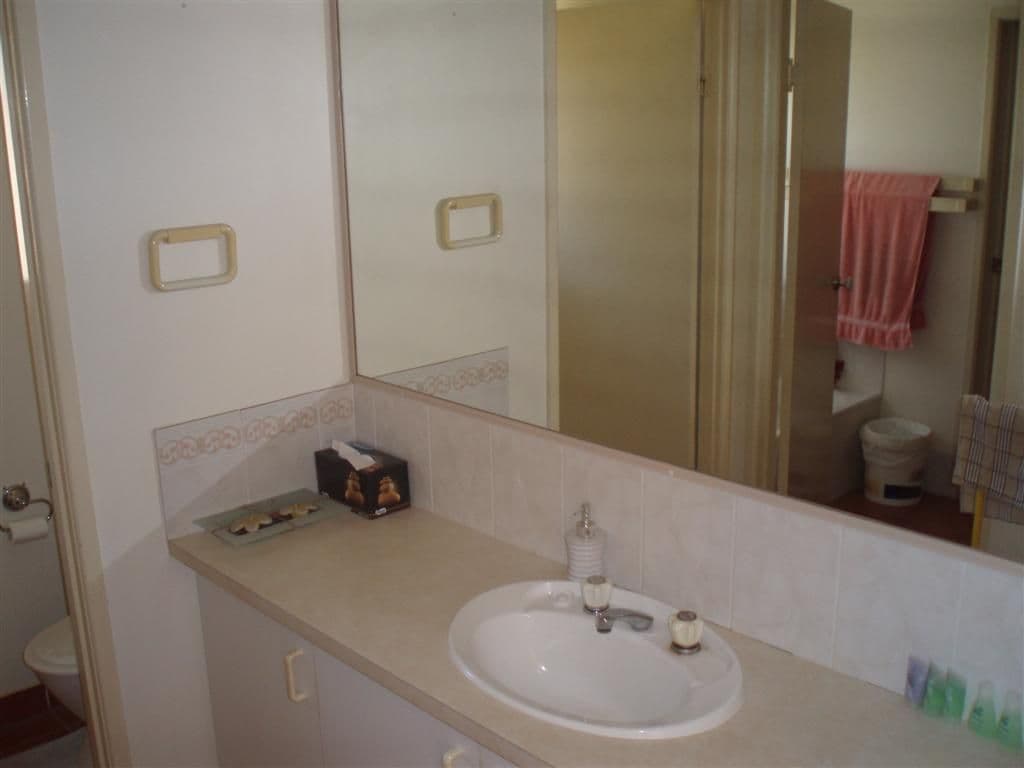 19 Labanka Crescent, GRACEMERE QLD 4702, Gracemere - Thumbnail 3
