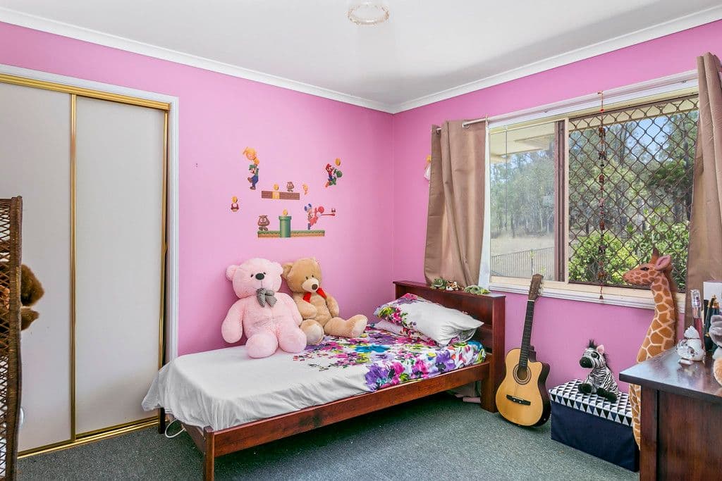 8 Osmund Court, Fernvale QLD 4306, Fernvale - Thumbnail 8