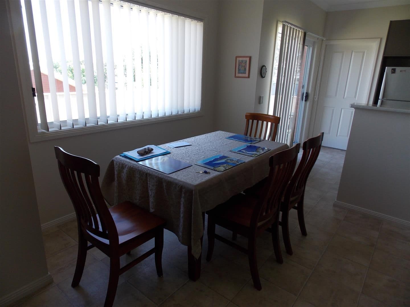 Unit 2 5a Kookaburra Street, PARKES NSW 2870, Parkes - Thumbnail 3