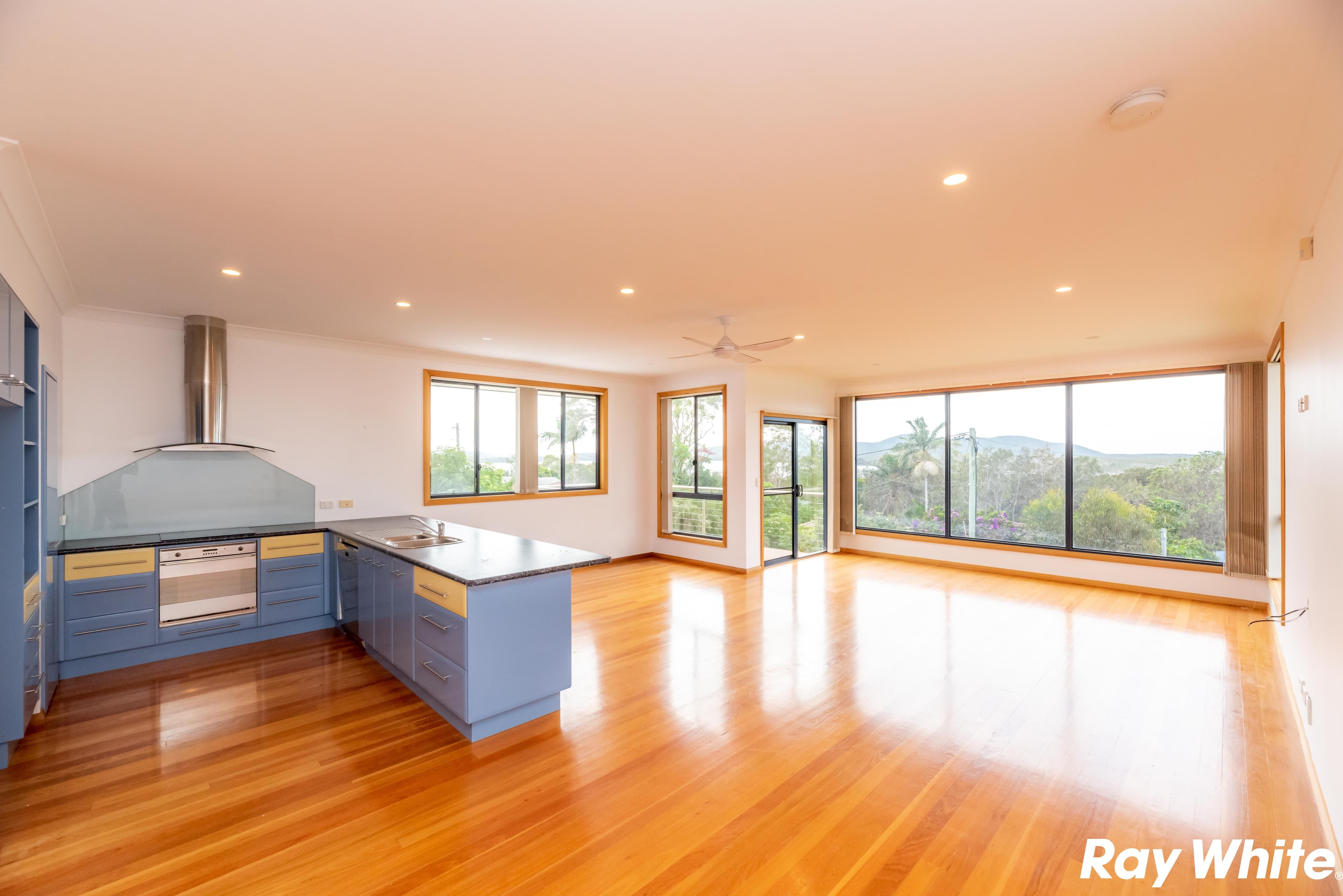 19 Emerald Place, Green Point NSW 2428, Green Point - Thumbnail 2