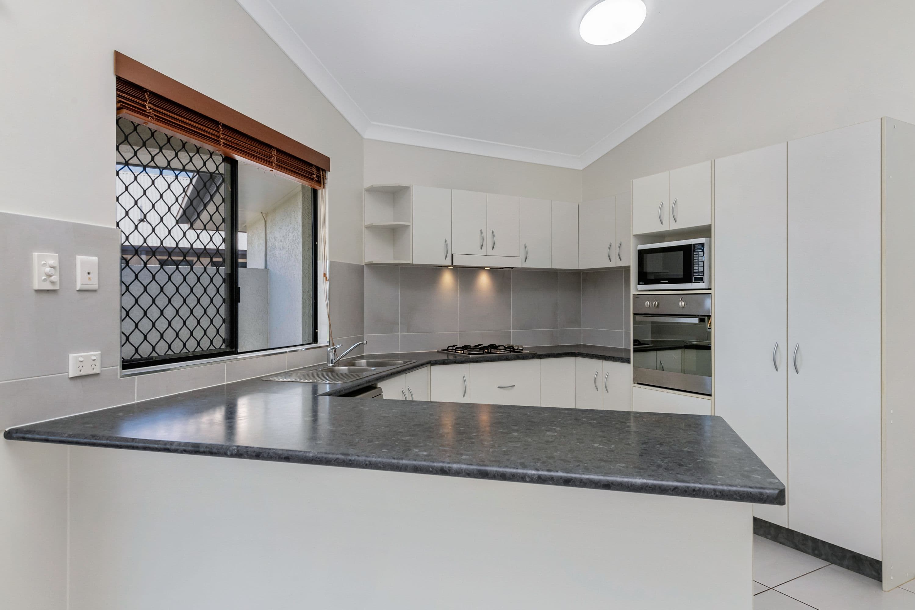 6 Balladonia Avenue, Mount Low QLD 4818, Mount Low - Thumbnail 4