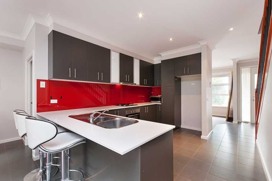 228 Windrock Avenue, Craigieburn VIC 3064, Craigieburn - Thumbnail 2