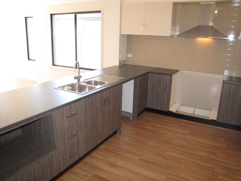 99 Saxon Street, SMITHFIELD PLAINS SA 5114, Smithfield Plains - Thumbnail 3