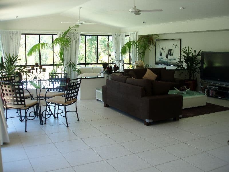 96 Henderson Road, Alexandria - Image 1