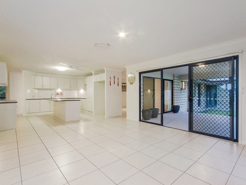 13 Howard Hughes Court, Maudsland QLD 4210, Maudsland - Thumbnail 8