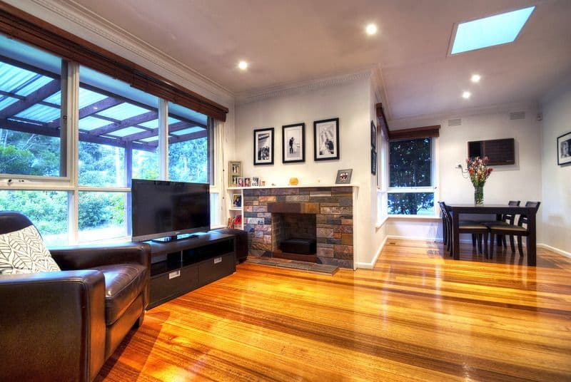 6 Flora Grove, FOREST HILL VIC 3131, Forest Hill - Thumbnail 2