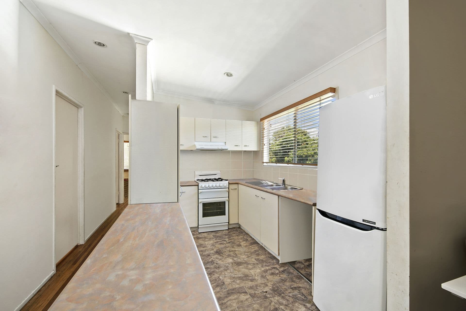 41 John Street, Caboolture South QLD 4510, Caboolture South - Thumbnail 2