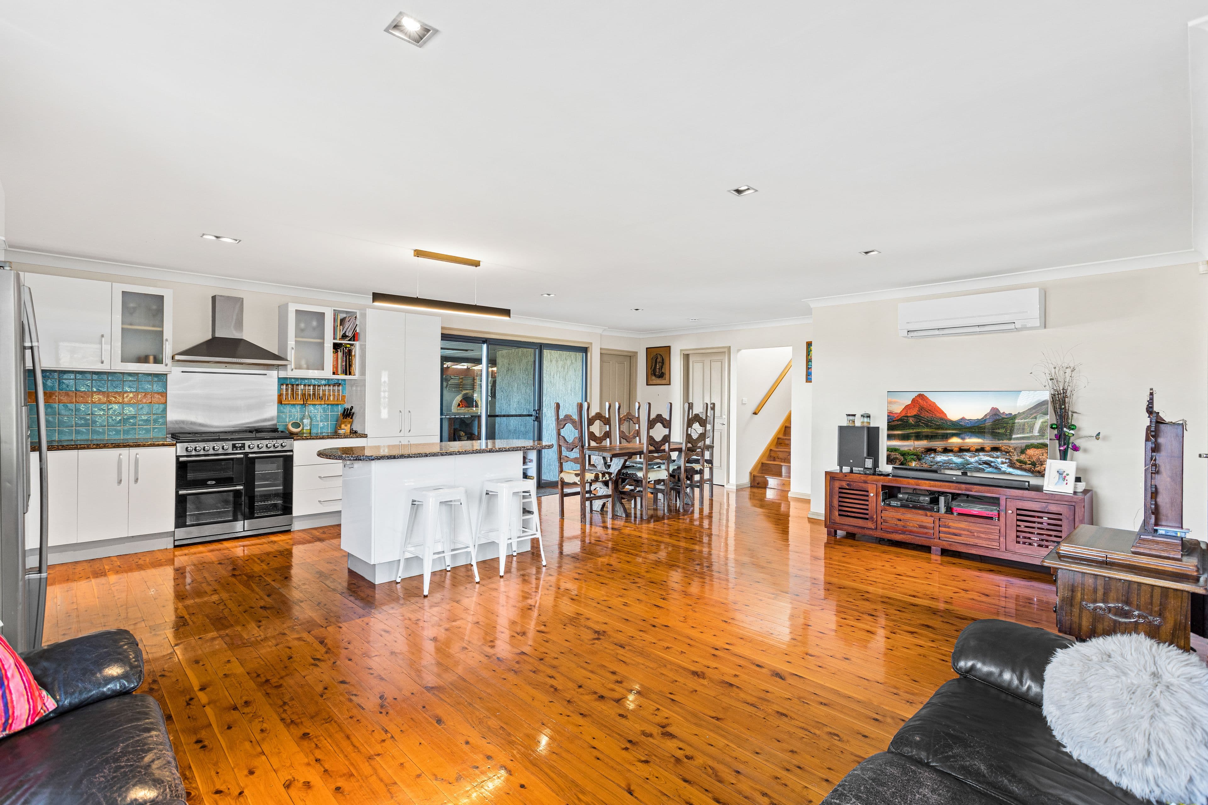 13 Hardwick Crescent, Mount Warrigal NSW 2528, Mount Warrigal - Thumbnail 3