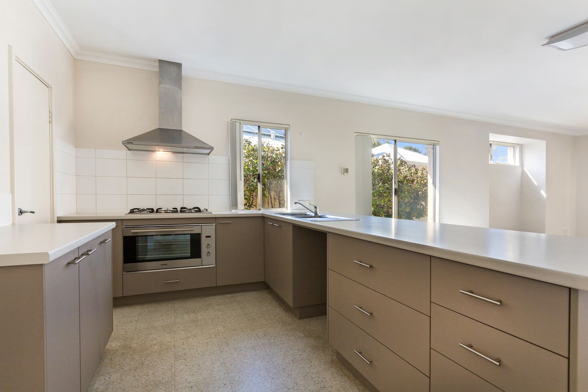 9 Gorman Loop, Carey Park WA 6230, Carey Park - Thumbnail 2
