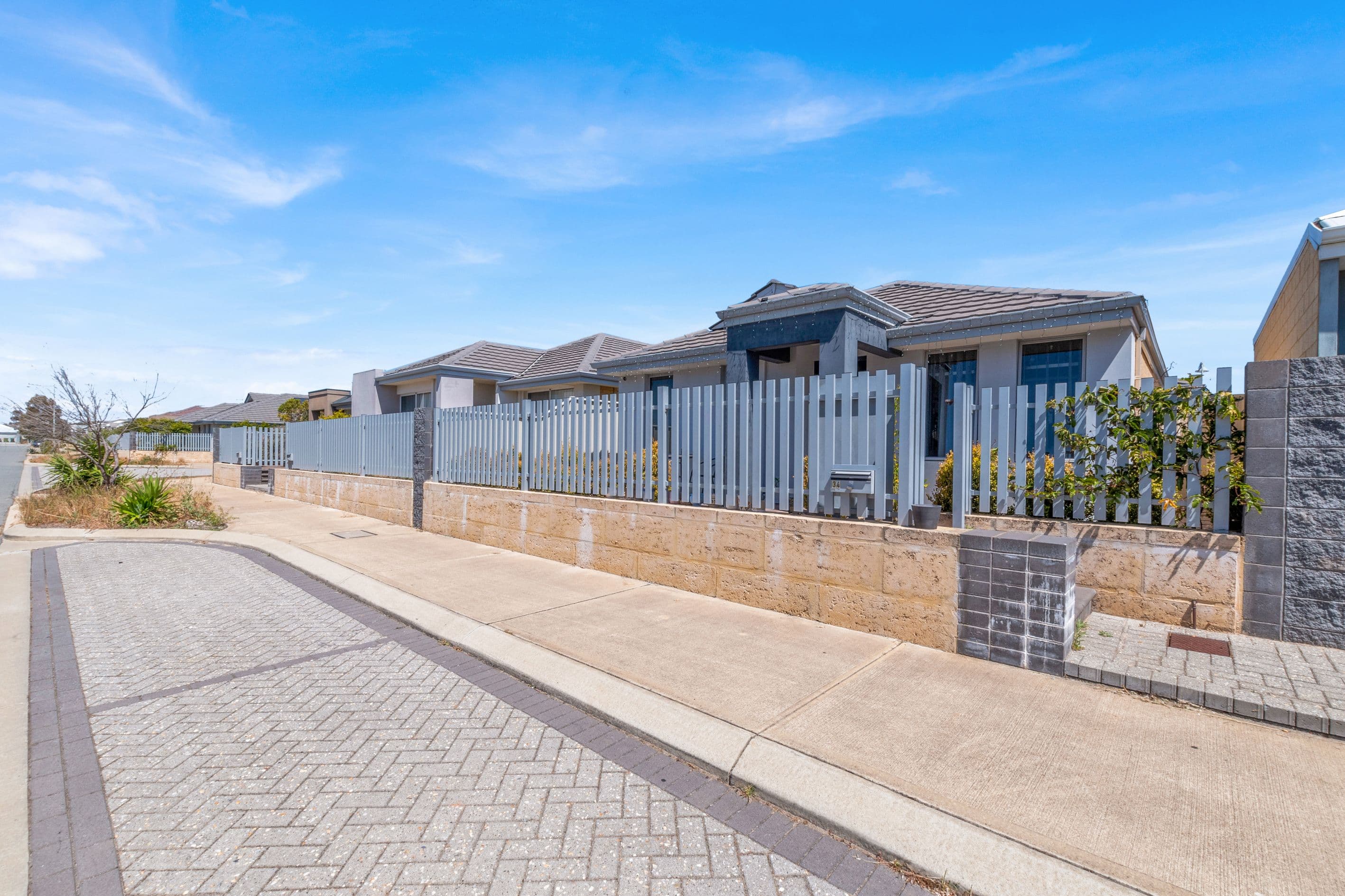 34 Mallina Crescent, Golden Bay WA 6174, Golden Bay - Thumbnail 2