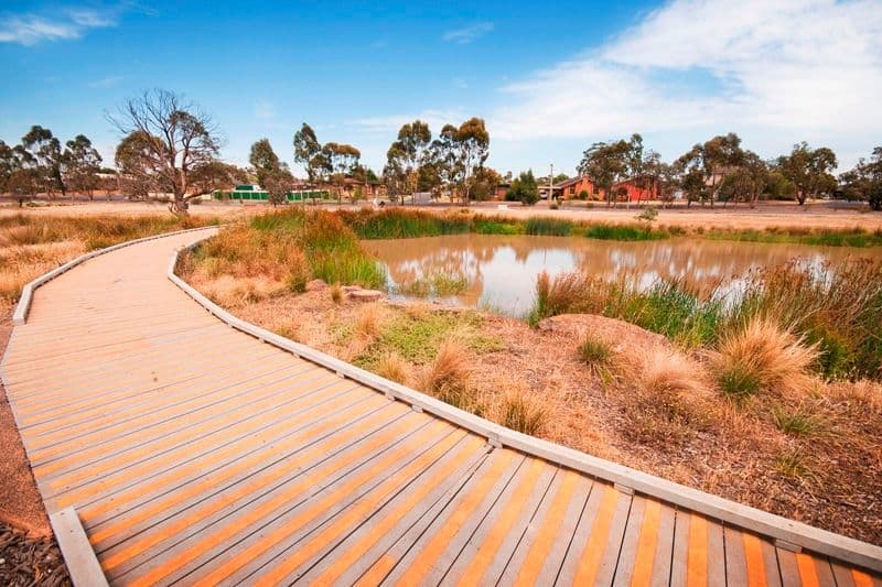 19 Oxford Way, WYNDHAM VALE VIC 3024, Wyndham Vale - Thumbnail 2